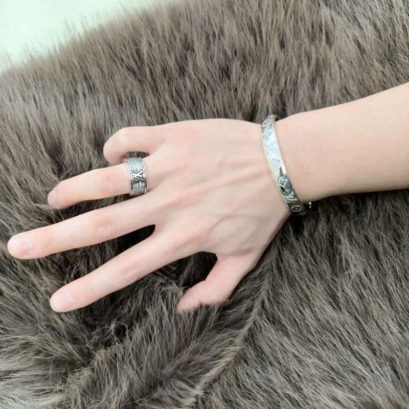 Louis Vuitton Bracelets ComfortFit 249894