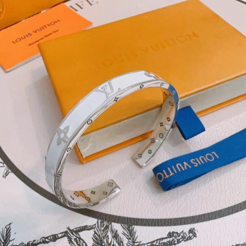 Louis Vuitton Bracelets UrbanStyle 249883