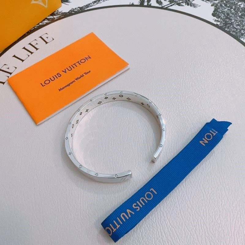 Louis Vuitton Bracelets UrbanStyle 249883