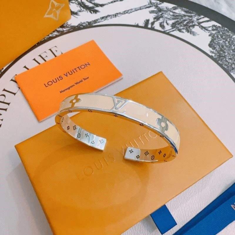 Casual Louis Vuitton Bracelets 249872
