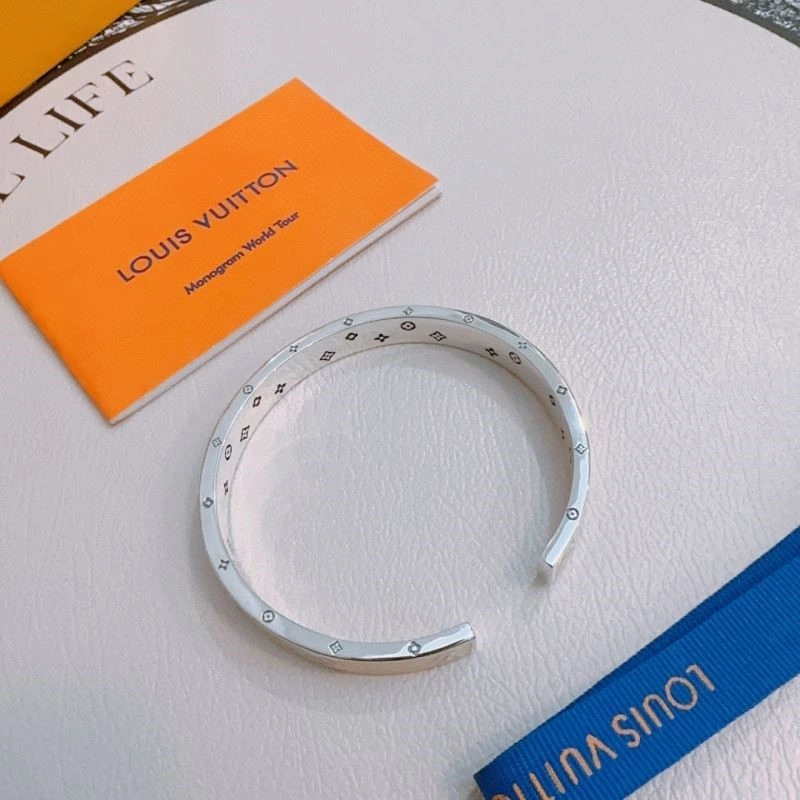 Casual Louis Vuitton Bracelets 249872
