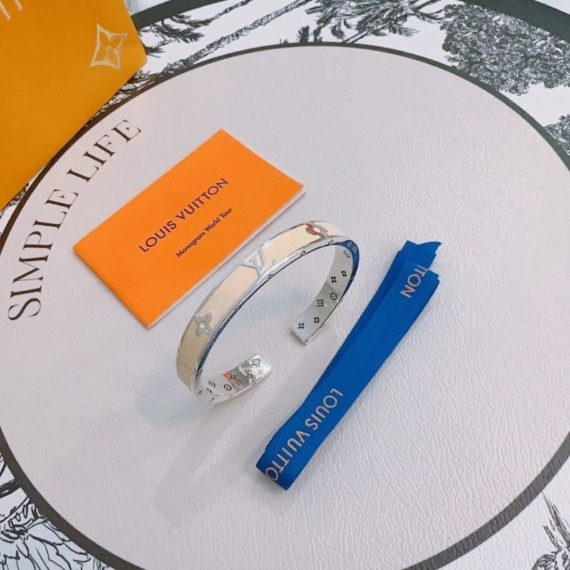 Casual Louis Vuitton Bracelets 249872