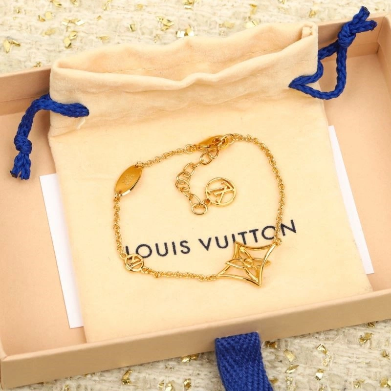 Popular Louis Vuitton Bracelets 249873