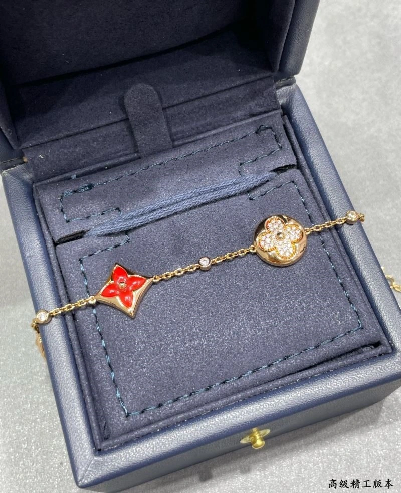 Louis Vuitton Bracelets Sophisticated 249870