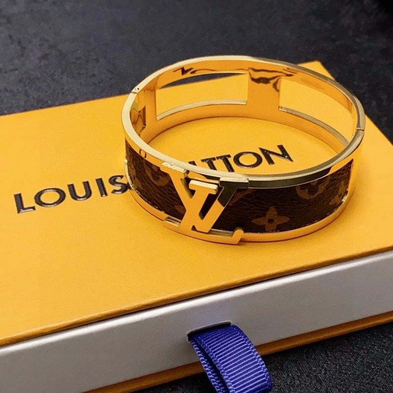Louis Vuitton Bracelets FastDry 249861