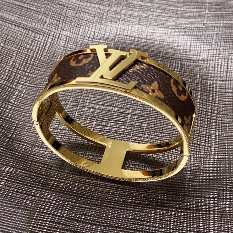 Louis Vuitton Bracelets FastDry 249861
