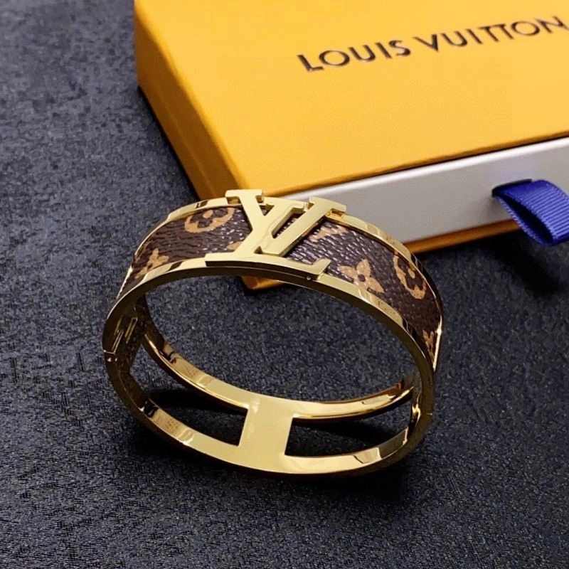 Louis Vuitton Bracelets FastDry 249861