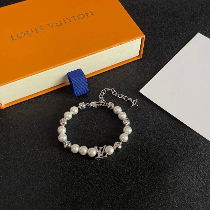 FlexibleFit Louis Vuitton Bracelets 249853