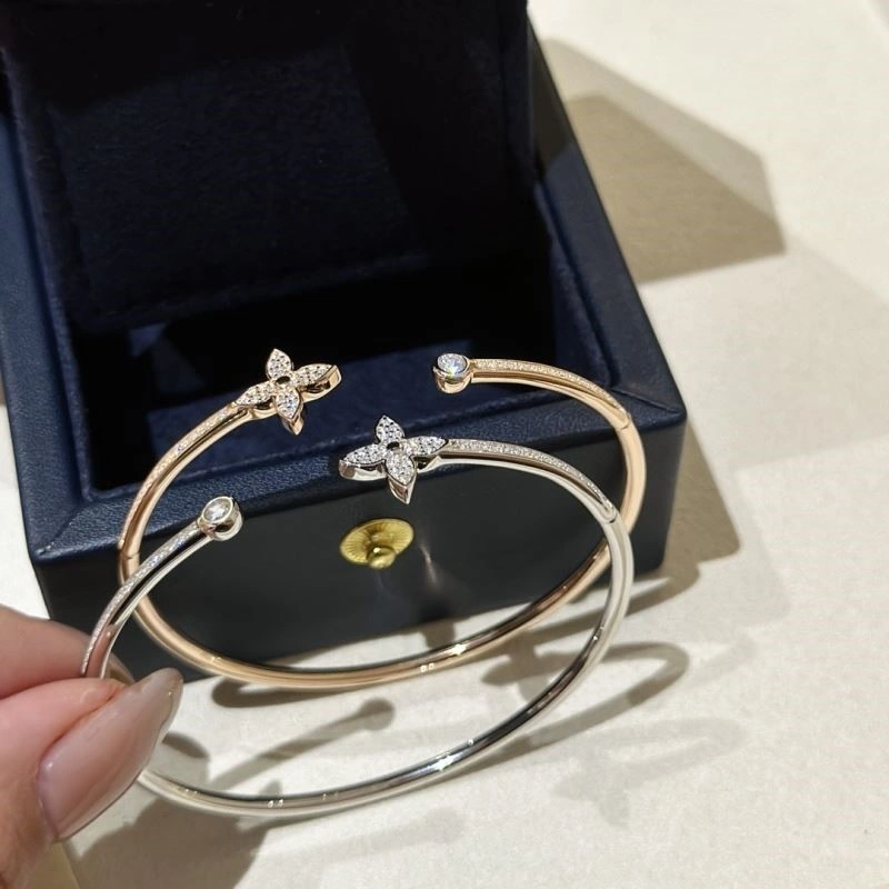 Louis Vuitton Bracelets Minimalist 249854