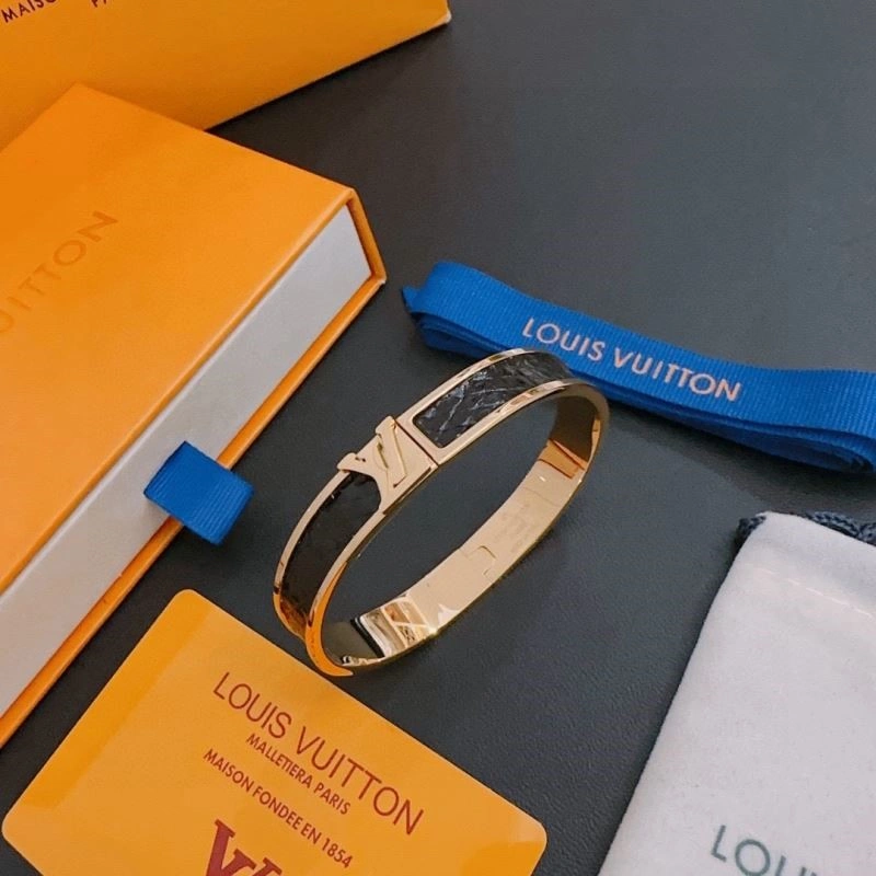 Louis Vuitton Bracelets Timeless 249866
