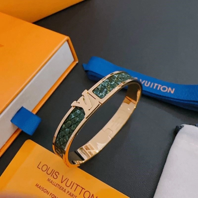 Louis Vuitton Bracelets Stretchable 249860