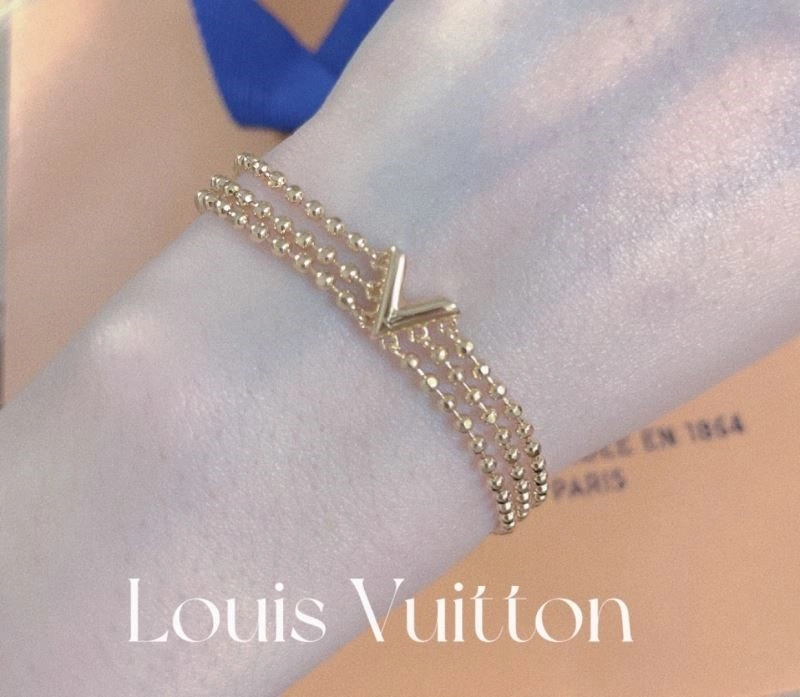 Sustainable Louis Vuitton Bracelets 249855