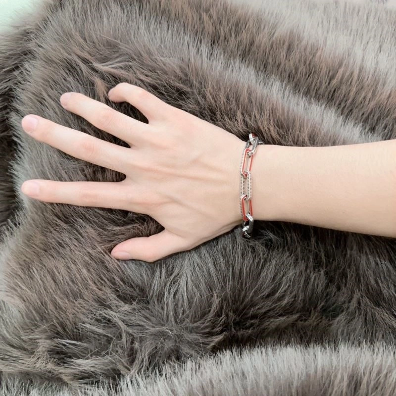 Louis Vuitton Bracelets Resilient 249637