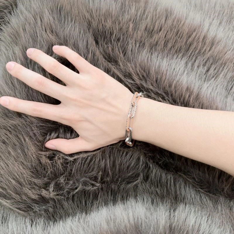 Louis Vuitton Bracelets MoistureWicking 249634