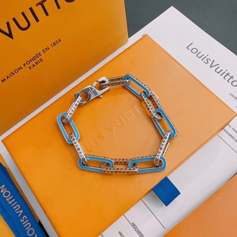 FreshLook Louis Vuitton Bracelets 249635