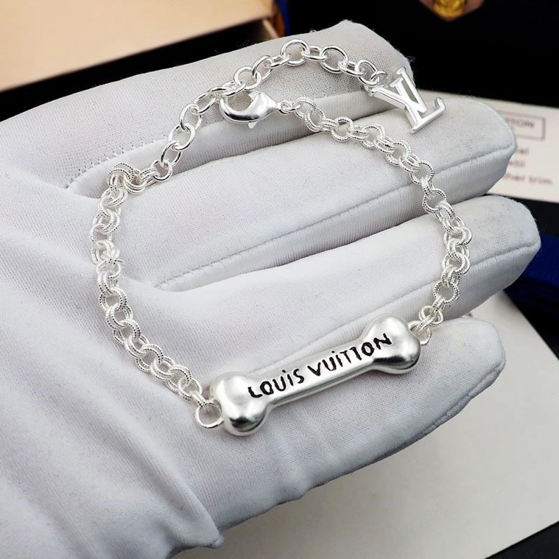 NewStyle Louis Vuitton Bracelets 249599
