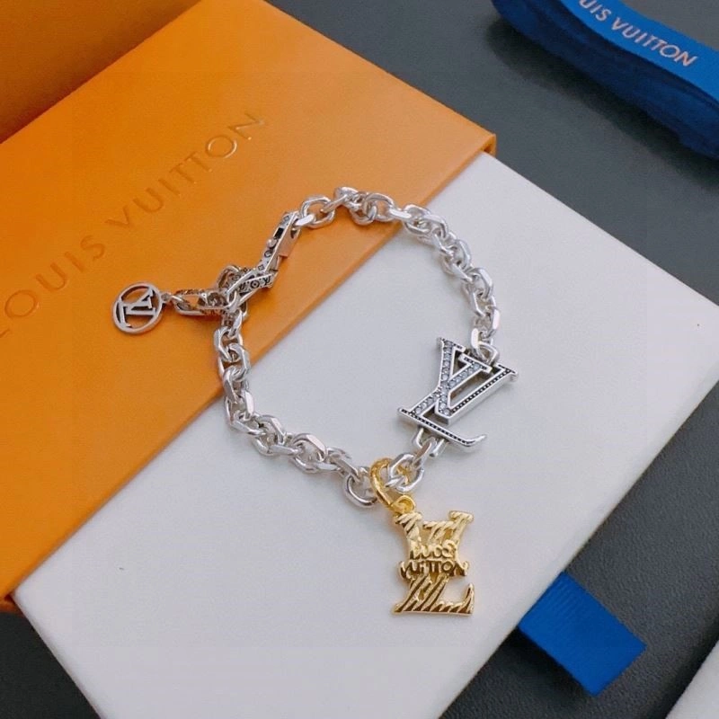 Louis Vuitton Bracelets WaterResistant 249627