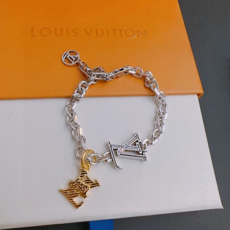 Louis Vuitton Bracelets WaterResistant 249627