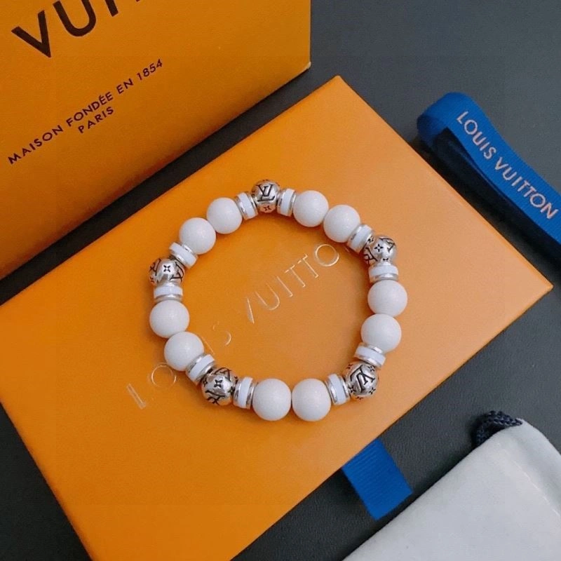 Louis Vuitton Bracelets TopPick 249611
