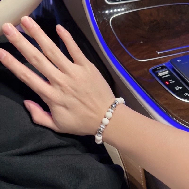 Louis Vuitton Bracelets TopPick 249611