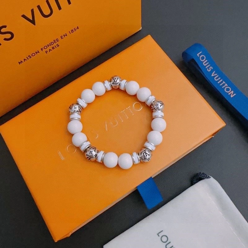 Louis Vuitton Bracelets TopPick 249611