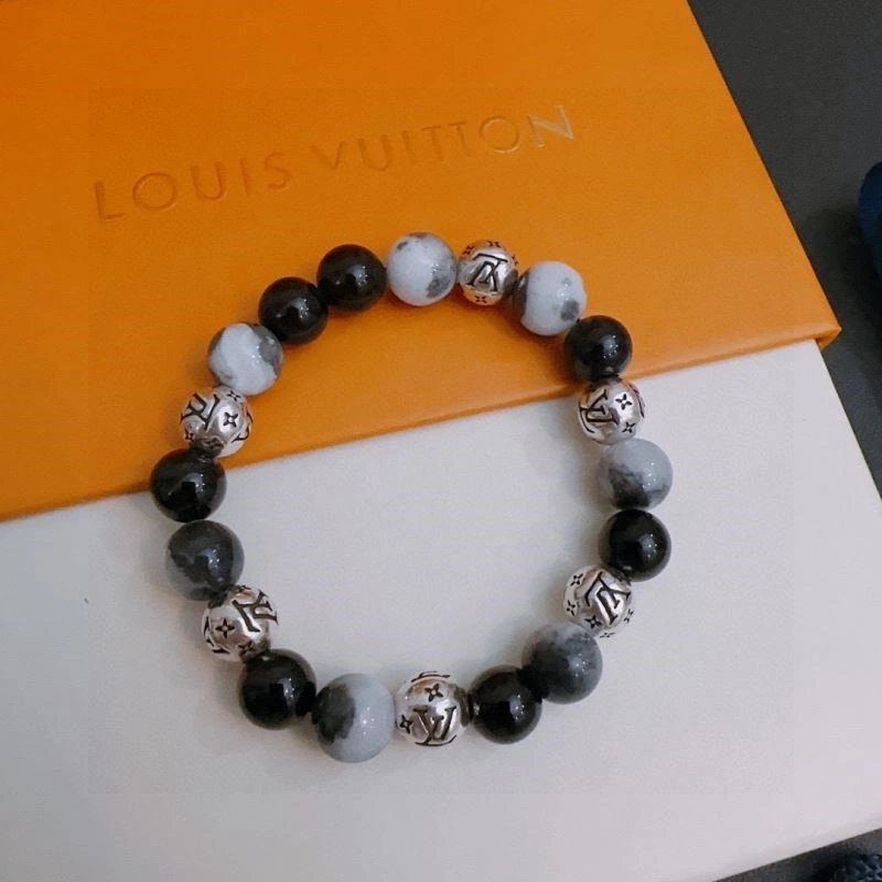 Timeless Louis Vuitton Bracelets 249609