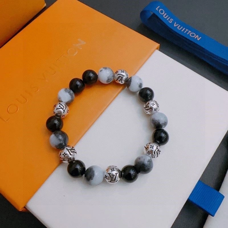Timeless Louis Vuitton Bracelets 249609