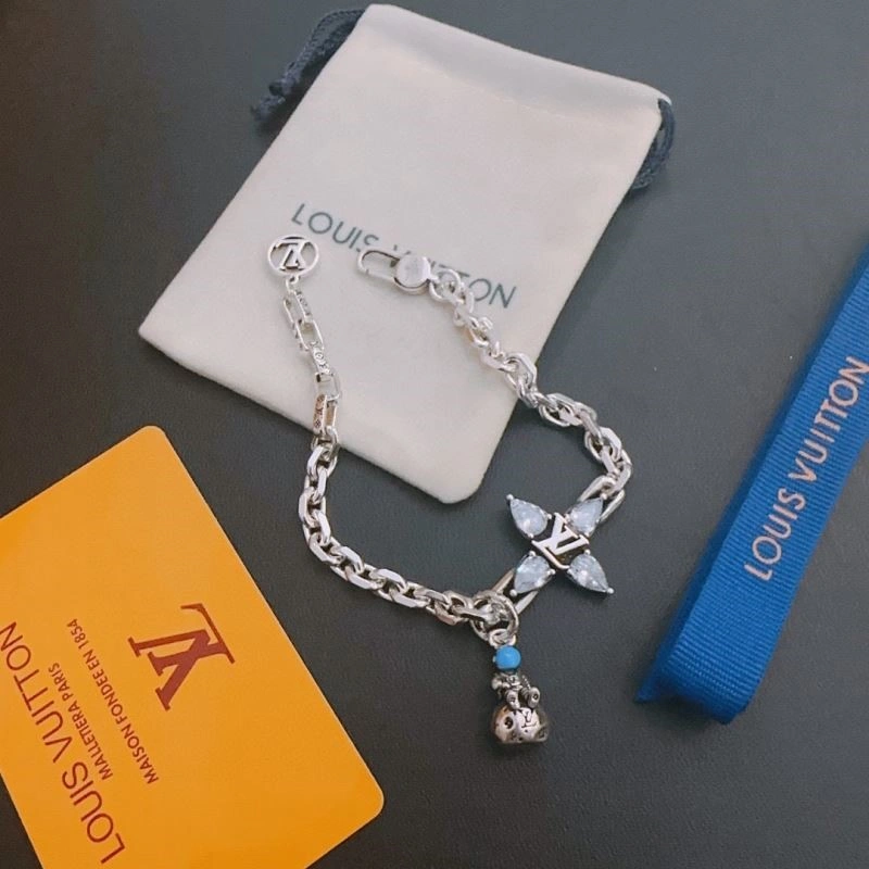 Louis Vuitton Bracelets SmartChoice 249623