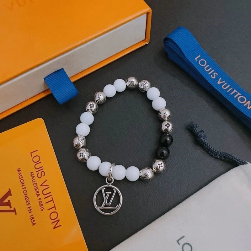 Seasonal Louis Vuitton Bracelets 249613