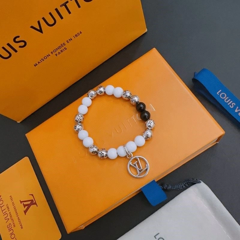 Seasonal Louis Vuitton Bracelets 249613