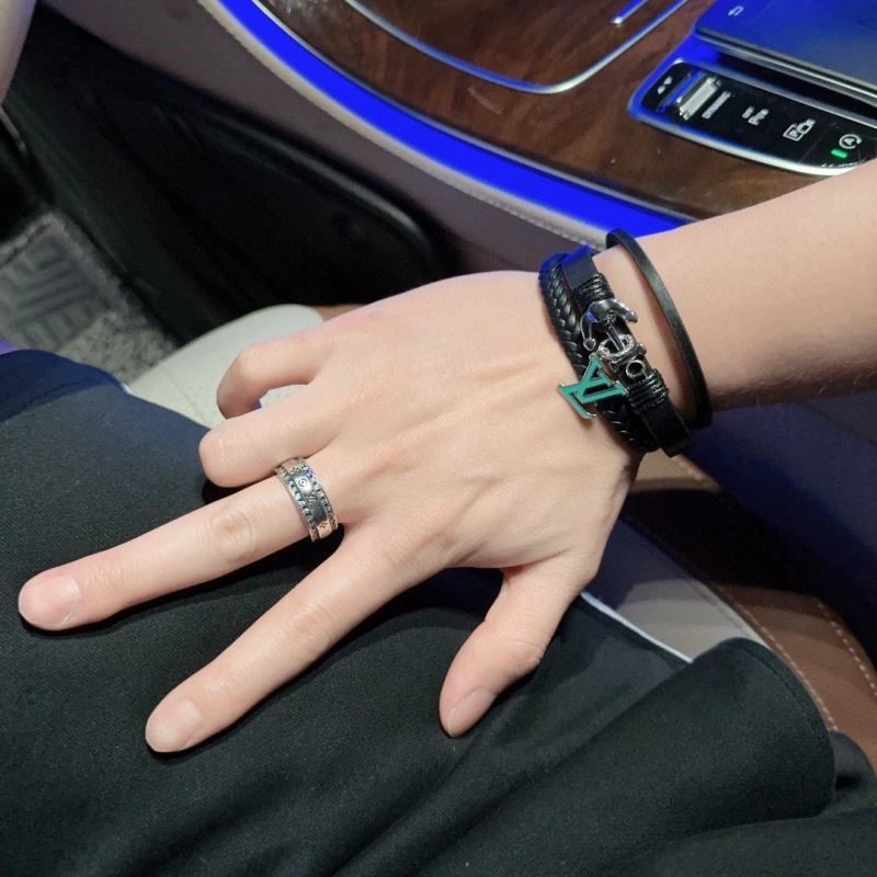 Louis Vuitton Bracelets Colorful 249624