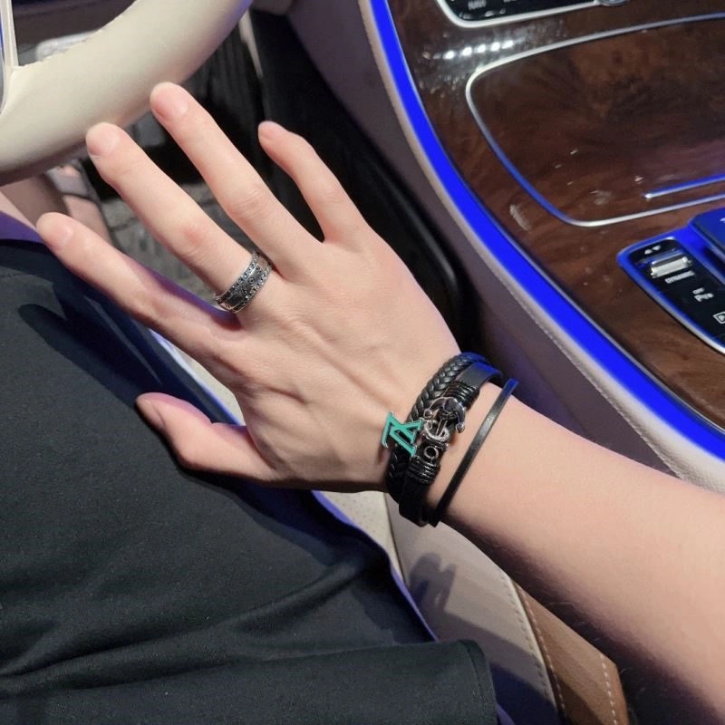 Louis Vuitton Bracelets Colorful 249624
