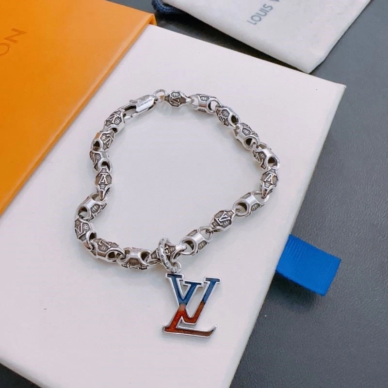 Practical Louis Vuitton Bracelets 249628