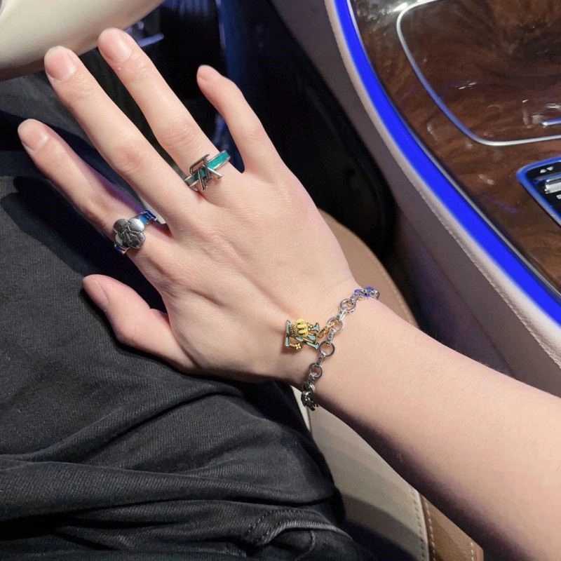 Practical Louis Vuitton Bracelets 249628
