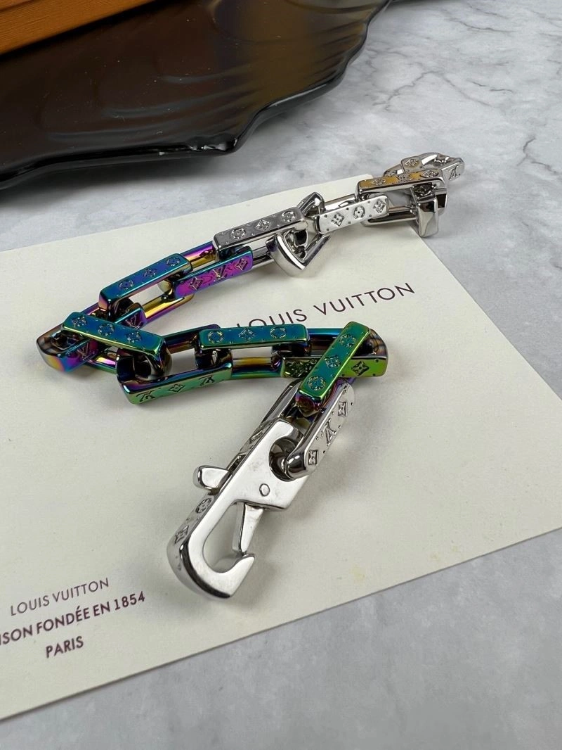 UrbanChic Louis Vuitton Bracelets 249594