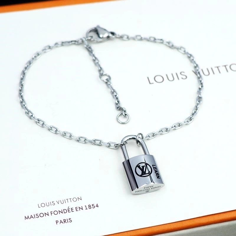 Durable Louis Vuitton Bracelets 249590