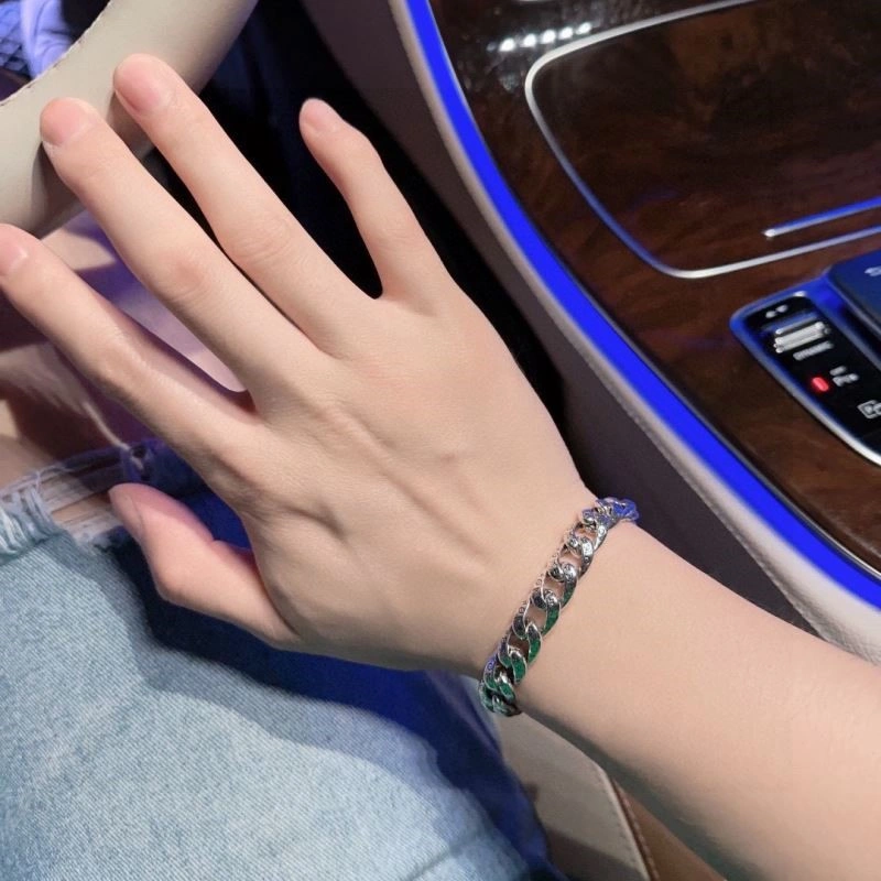 Louis Vuitton Bracelets Durable 249570