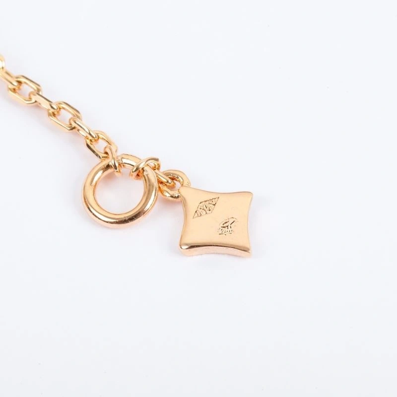 Premium Louis Vuitton Bracelets 249576
