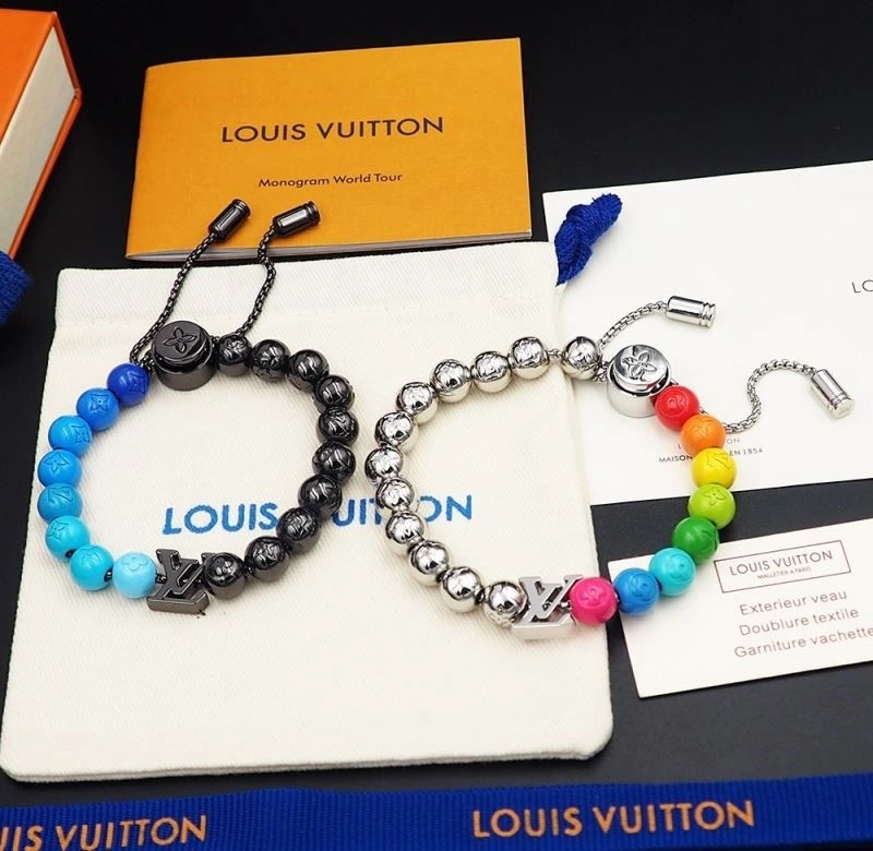 Chic Louis Vuitton Bracelets 249564
