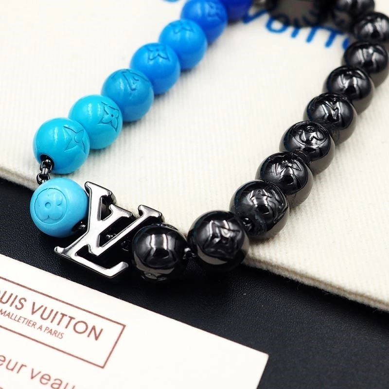 Chic Louis Vuitton Bracelets 249564