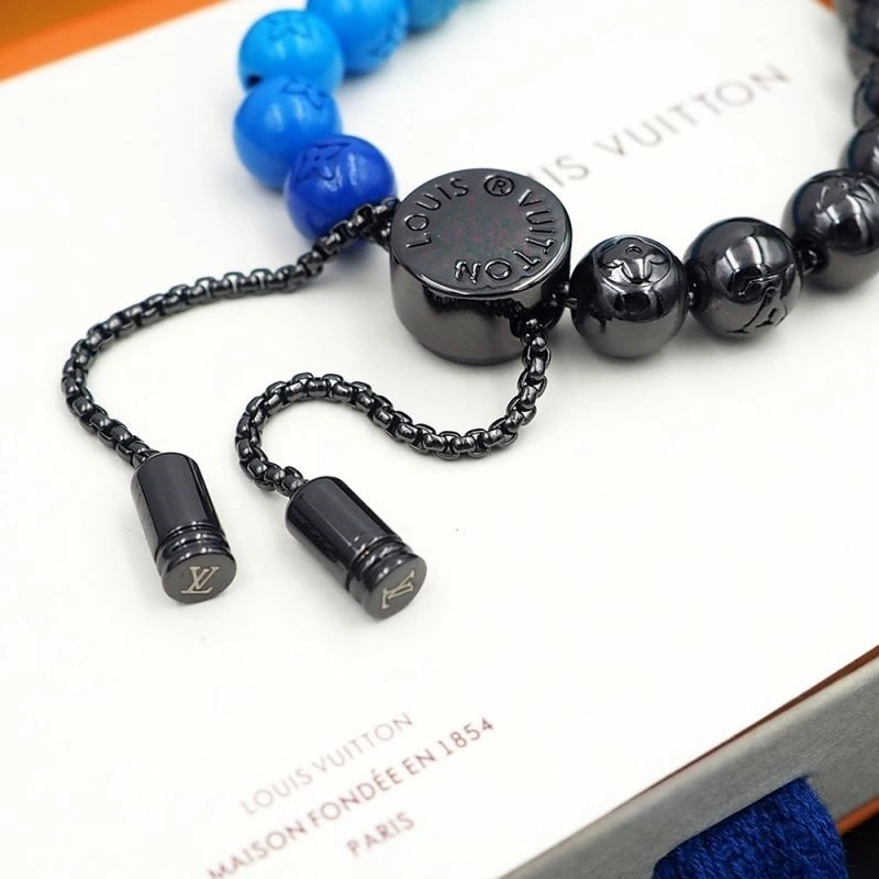Chic Louis Vuitton Bracelets 249564