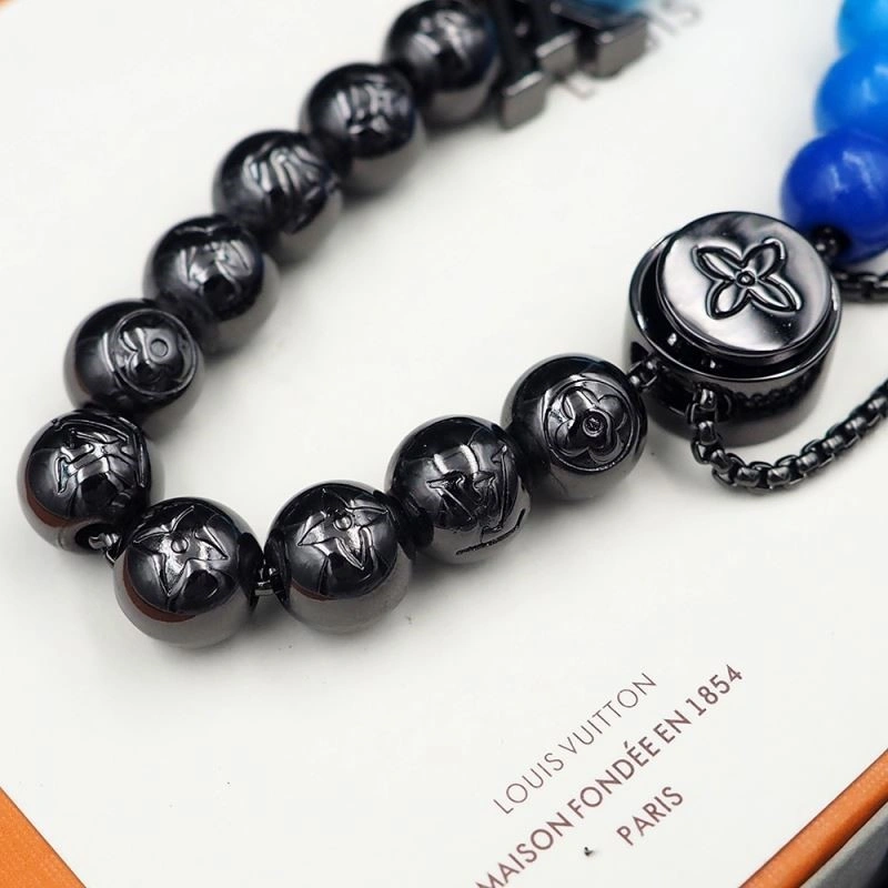 Chic Louis Vuitton Bracelets 249564