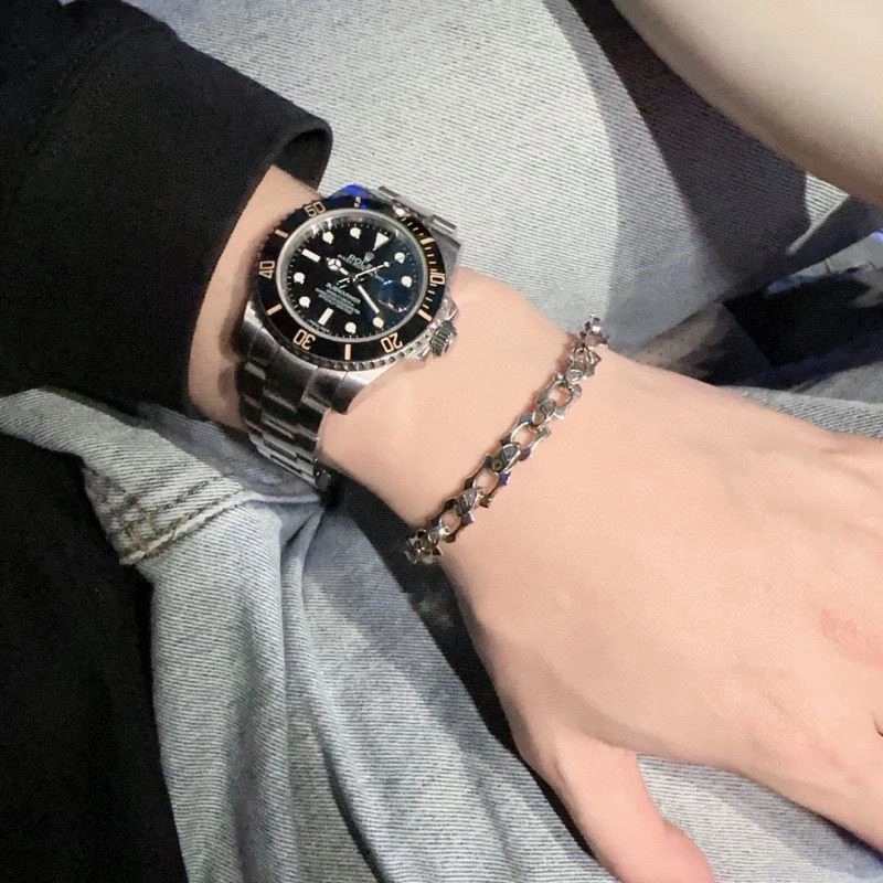 Louis Vuitton Bracelets Neat 249588