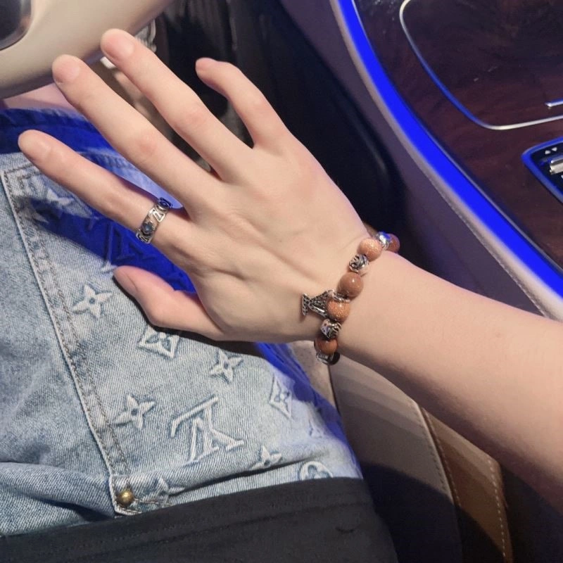 Louis Vuitton Bracelets TravelReady 249578