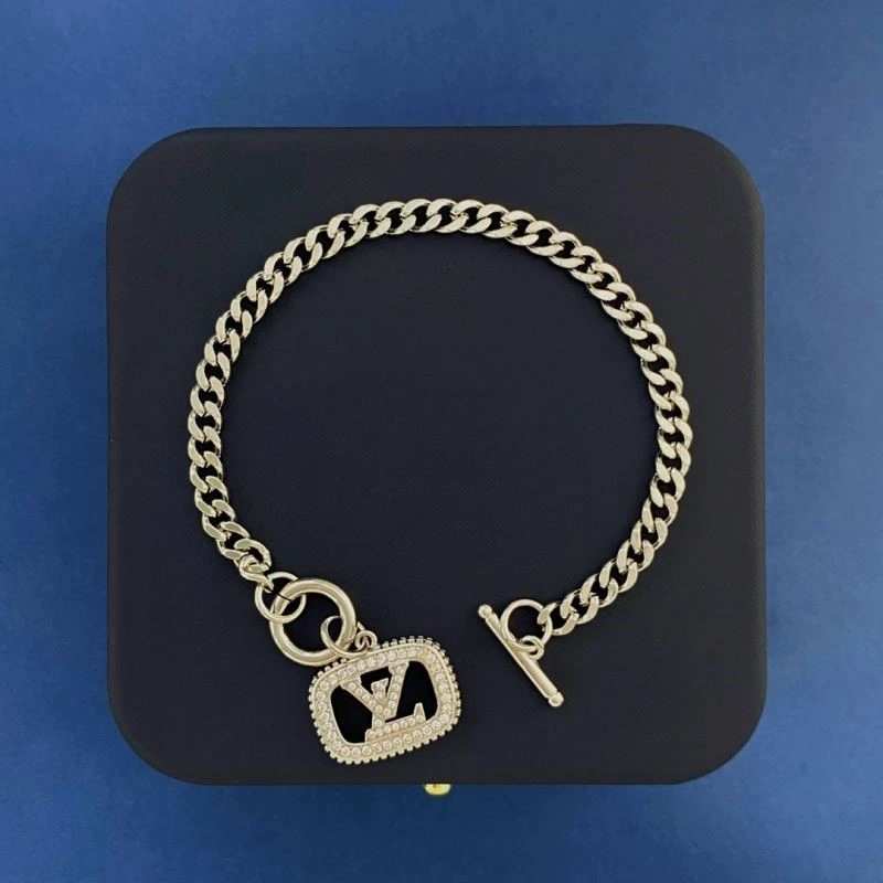 Louis Vuitton Bracelets Durable 249565