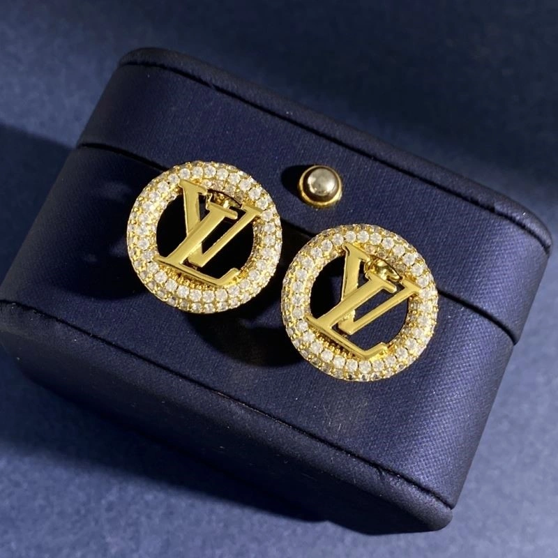 UrbanChic Louis Vuitton Bracelets 249571