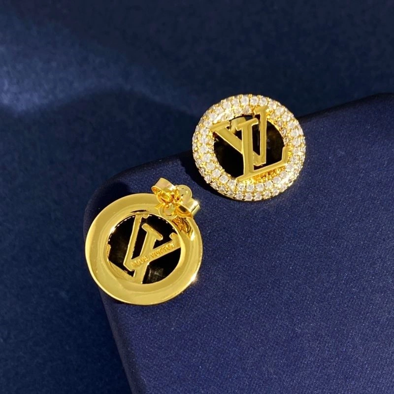 UrbanChic Louis Vuitton Bracelets 249571