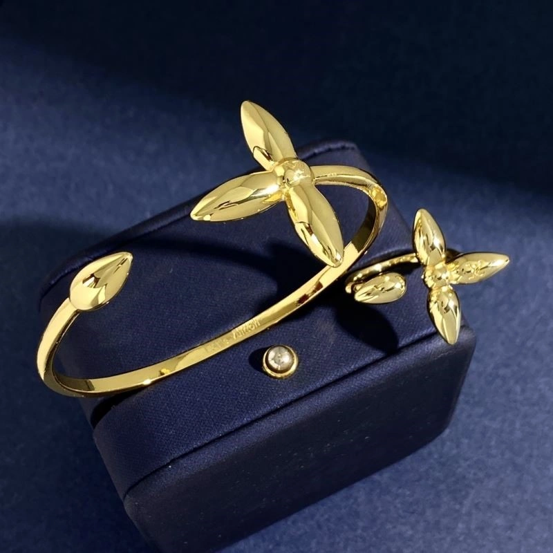 Louis Vuitton Bracelets Vibrant 249577