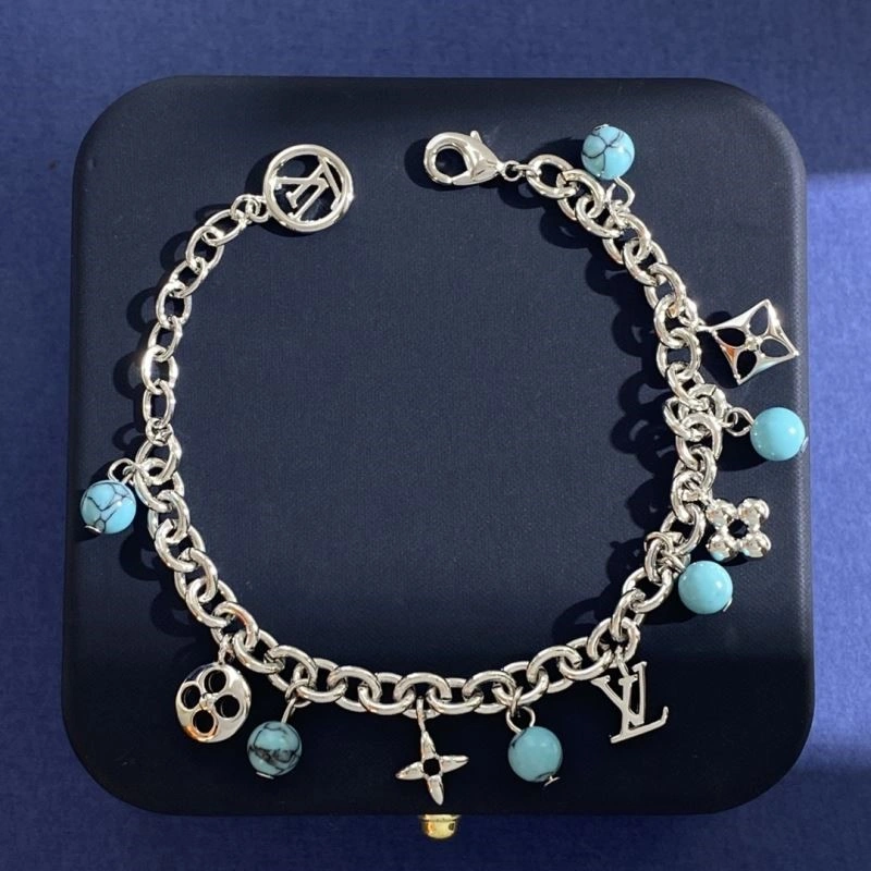 Louis Vuitton Bracelets Fashionable 249557