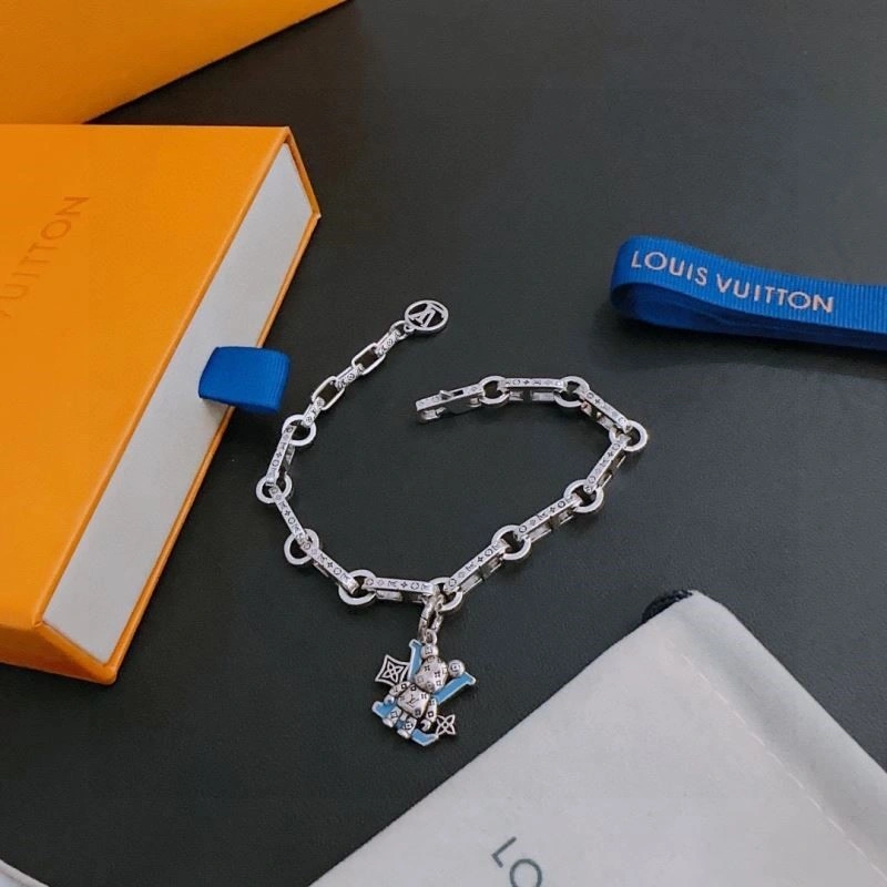 Louis Vuitton Bracelets Classic 249552